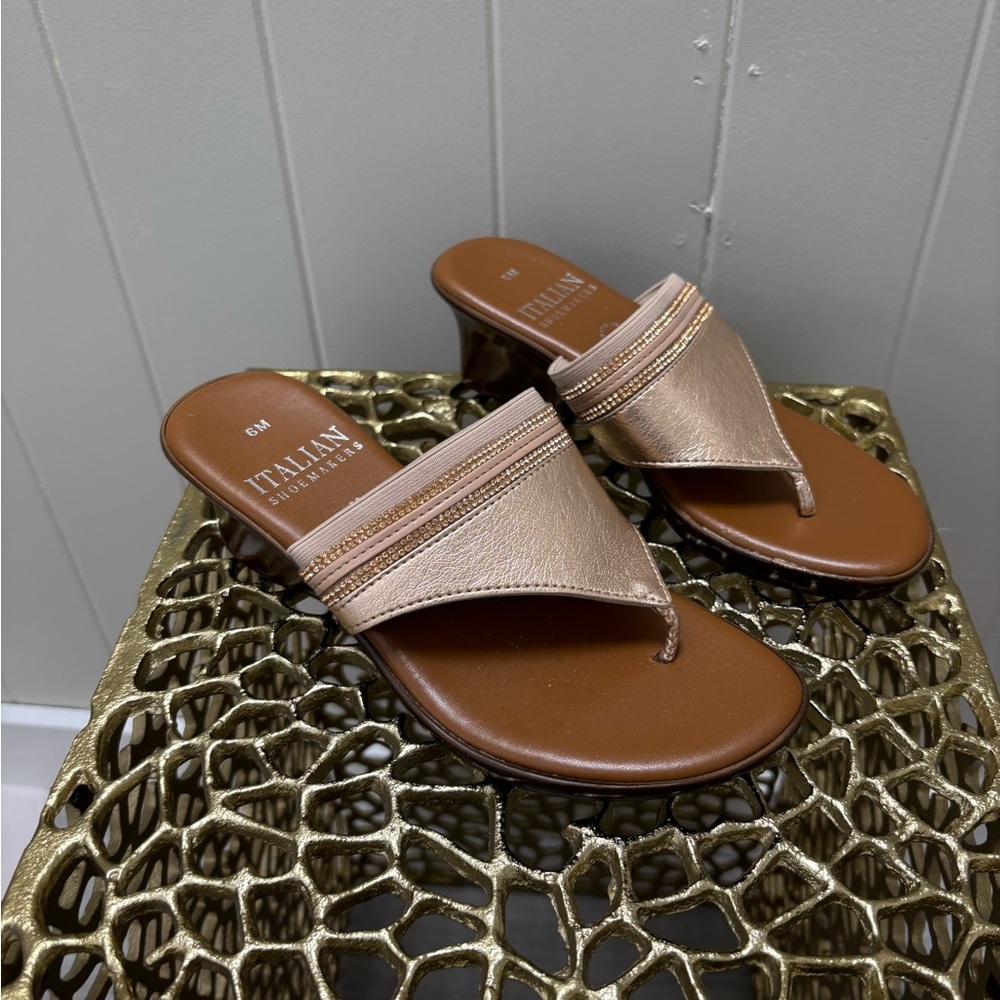 Italian Shoemakers Women's Gold and Brown Sandals Womens Size 6